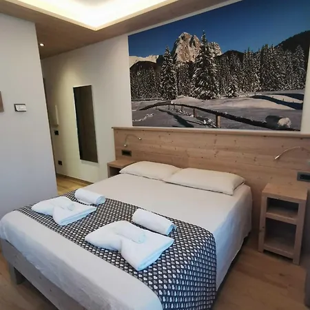 فندق مبيت وإفطار Verdi Armonie And Wellness Lozzo Cadore